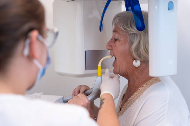 Best Emergency Tooth Extraction in Warsaw, MO